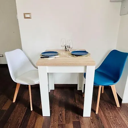 La Casetta Di Roby Con Giardino Privato *