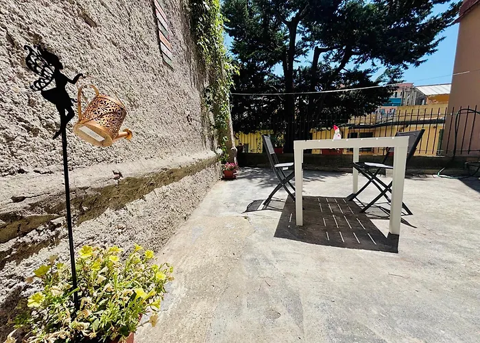 La Casetta Di Roby Con Giardino Privato Апартаменты Генуя