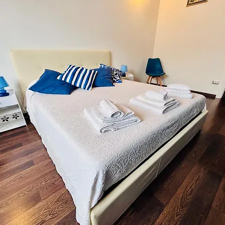 La Casetta Di Roby Con Giardino Privato Apartman
